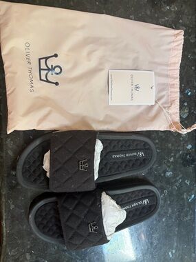Oliver Thomas Black Quilted Slide Sandals with Crown Detail